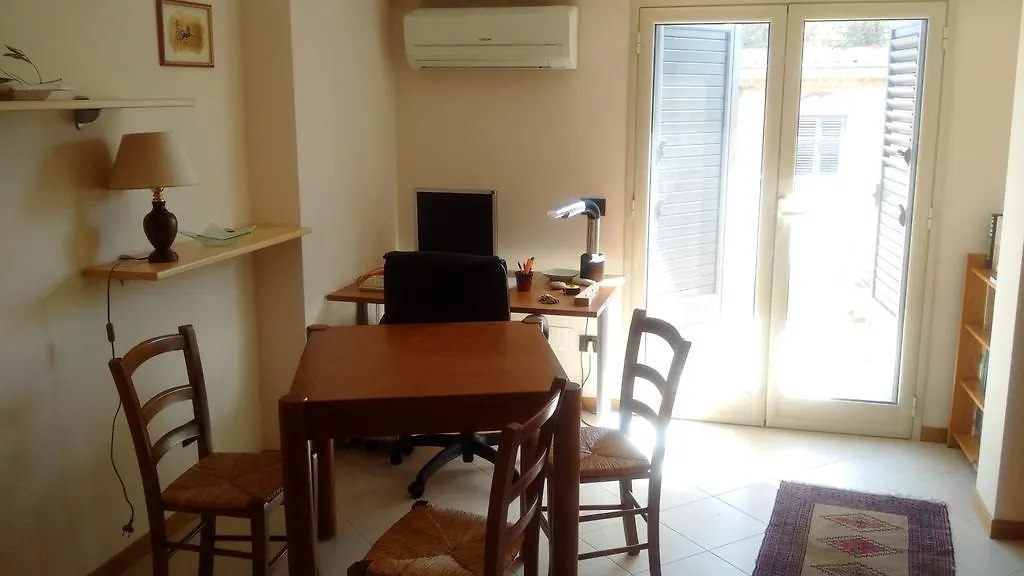 *** Bed & Breakfast B&B Politeama Palermo Italien